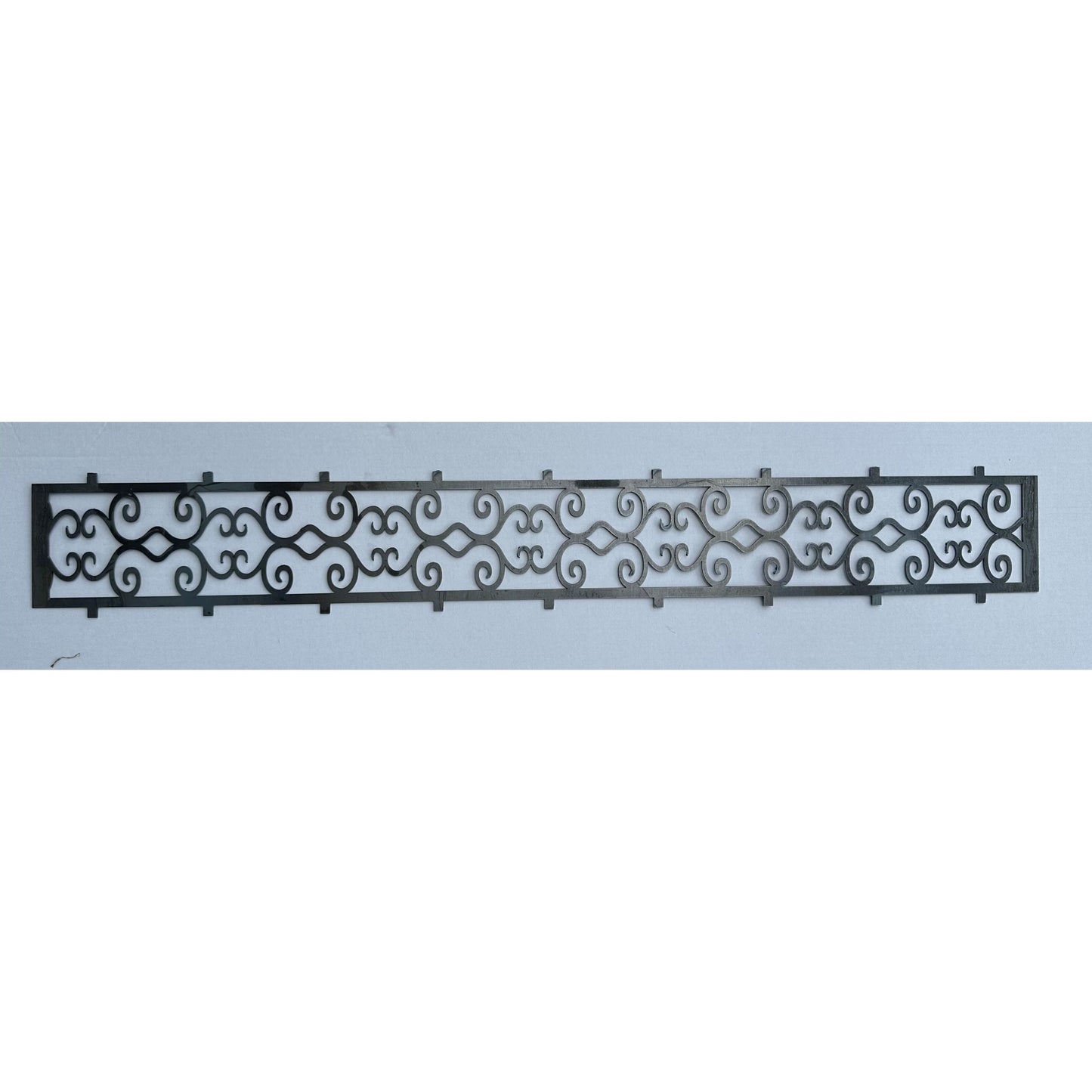 Brau decorativ din tabla decupata 100x1000x3, model 05