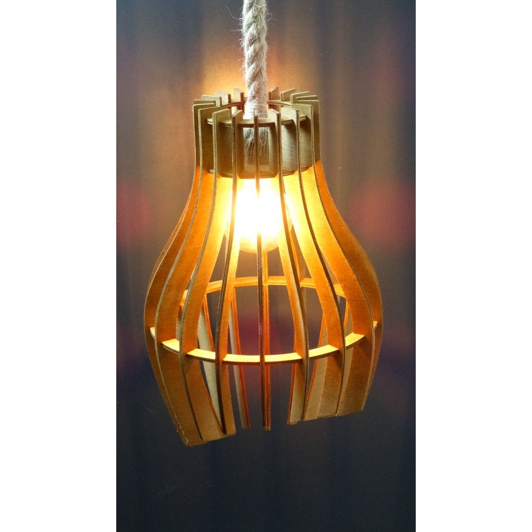 Lustră din lemn-lampsadi