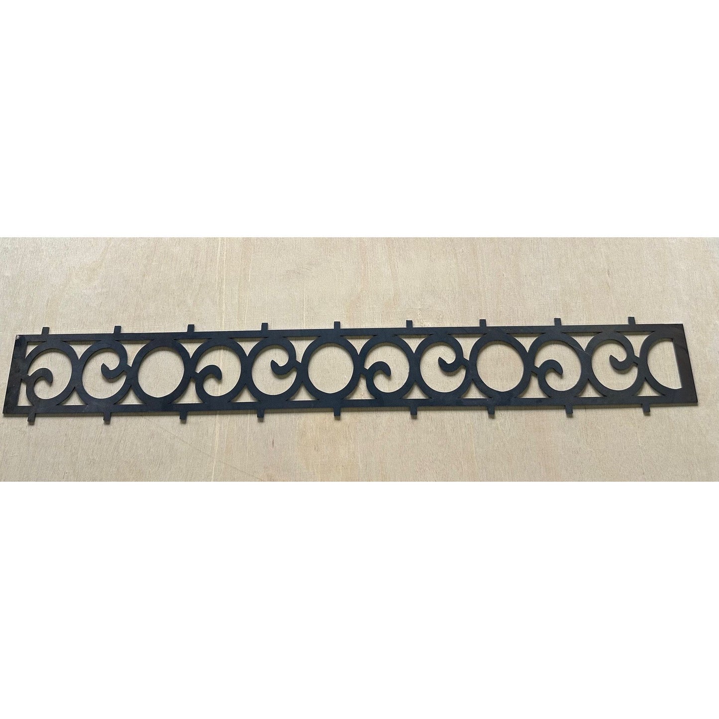 Brau decorativ din tabla decupata 100x1000x3, model 01