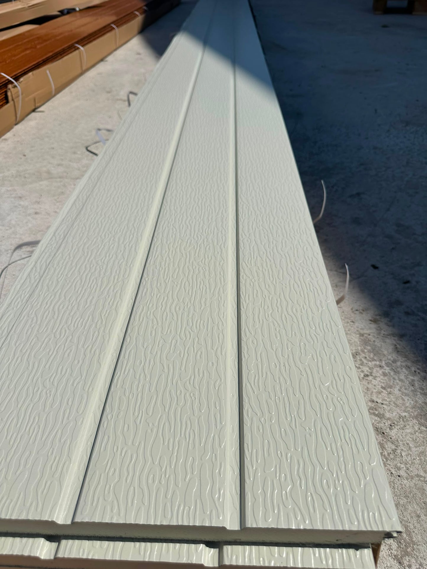 Panou Sandwich Lambriu Exterior culoarea Alba 30x390x2950mm