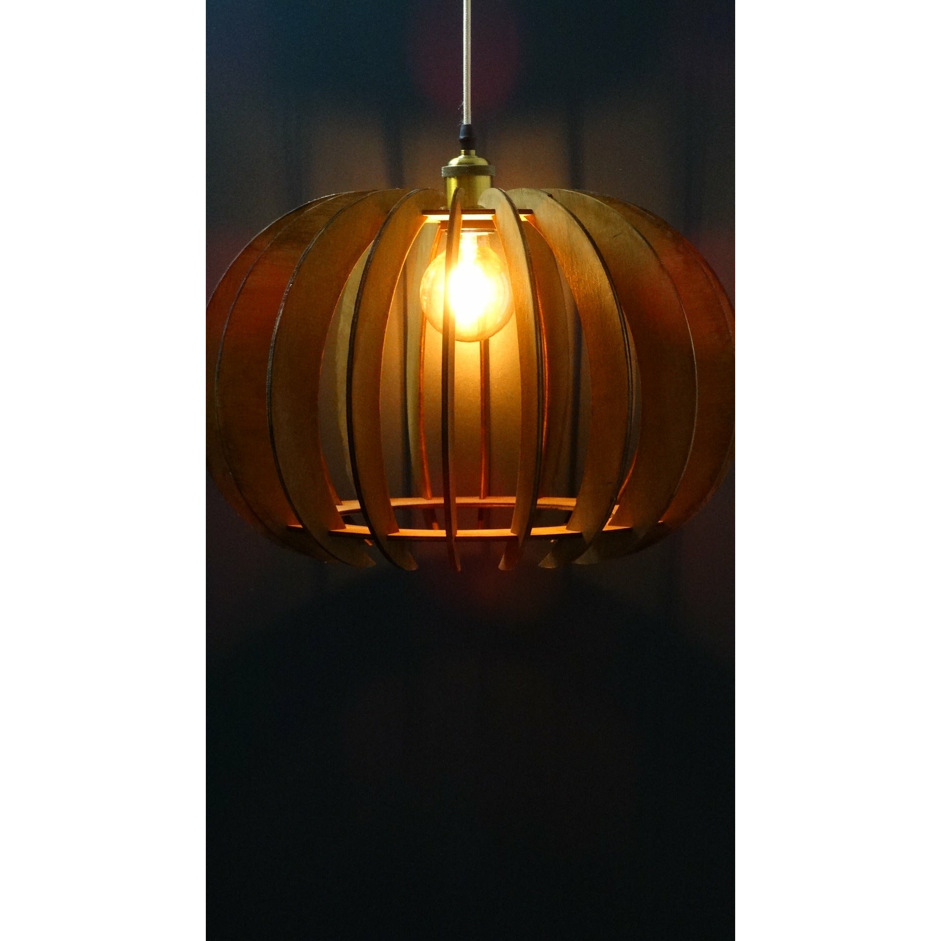 Lustră din lemn- Pumpkin